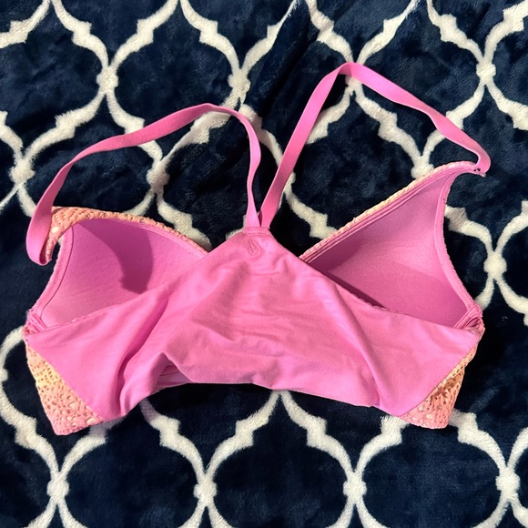 Victorias Secret Bra - Picture 2 of 3